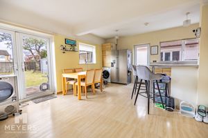 Photo 13- click for photo gallery